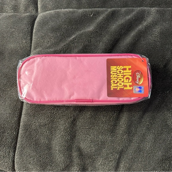 NWT Y2K Disney High School Musical 2 Pink Pencil Case - Picture 3 of 7
